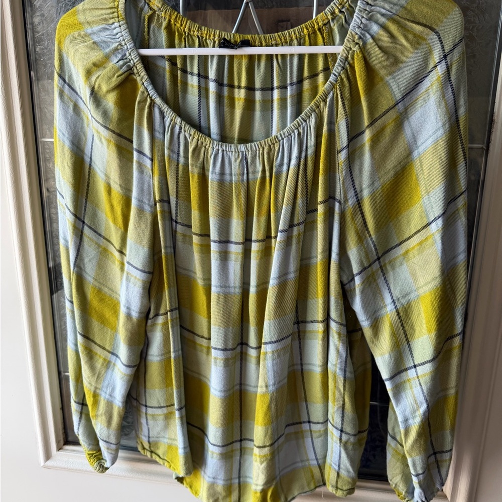 LAST CHANCE 
Ann Taylor Factory Yellow and Gray Plaid Blouse